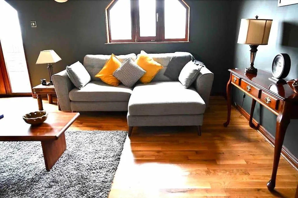 Water View Apartment Belfast