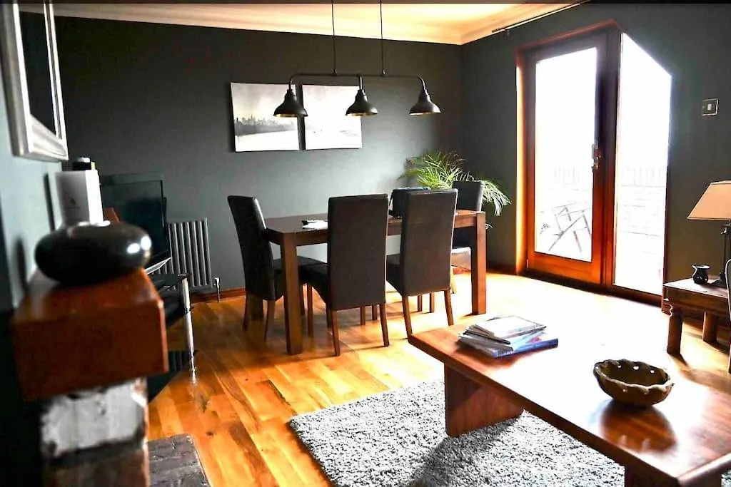 Water View Apartment Belfast