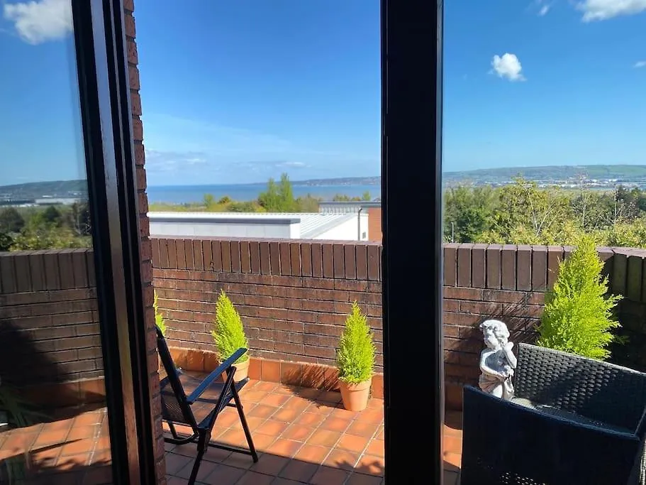 Water View Apartment Belfast 0*,